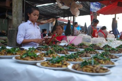 'Mày hãy xin nó một đứa con'